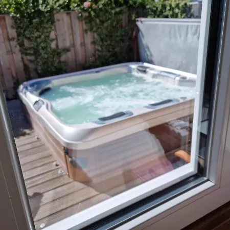 Ostsee-wellnesslandhaus Mit Sauna, Jacuzzi, Innenwhirlpool Prázdninový dům